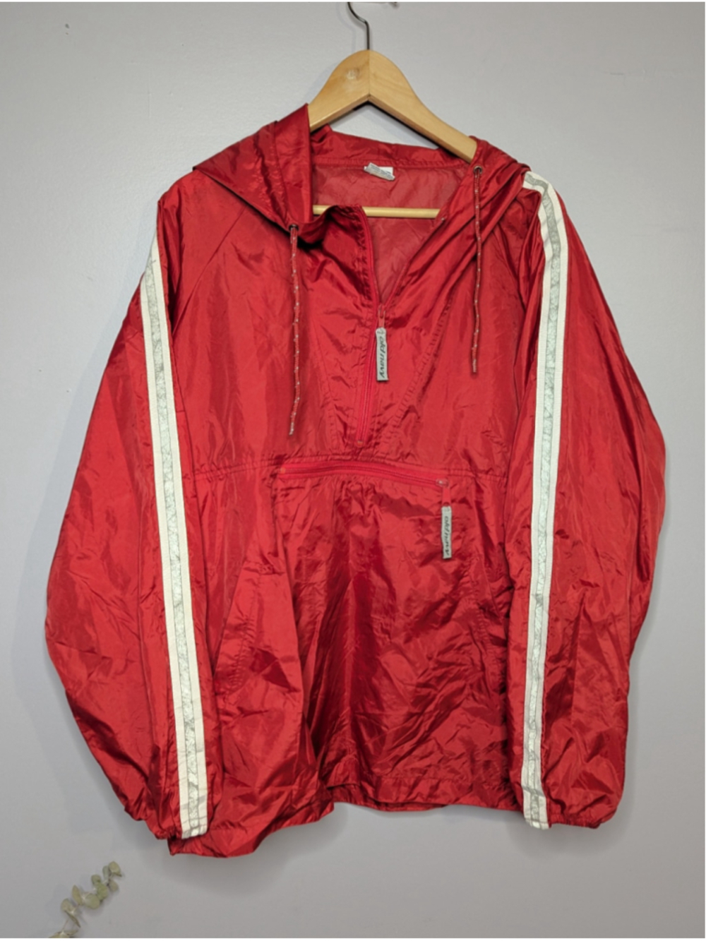 VTG Y2K Old Navy Windbreaker Jacket Red Striped Pullover RARE Made In Russia